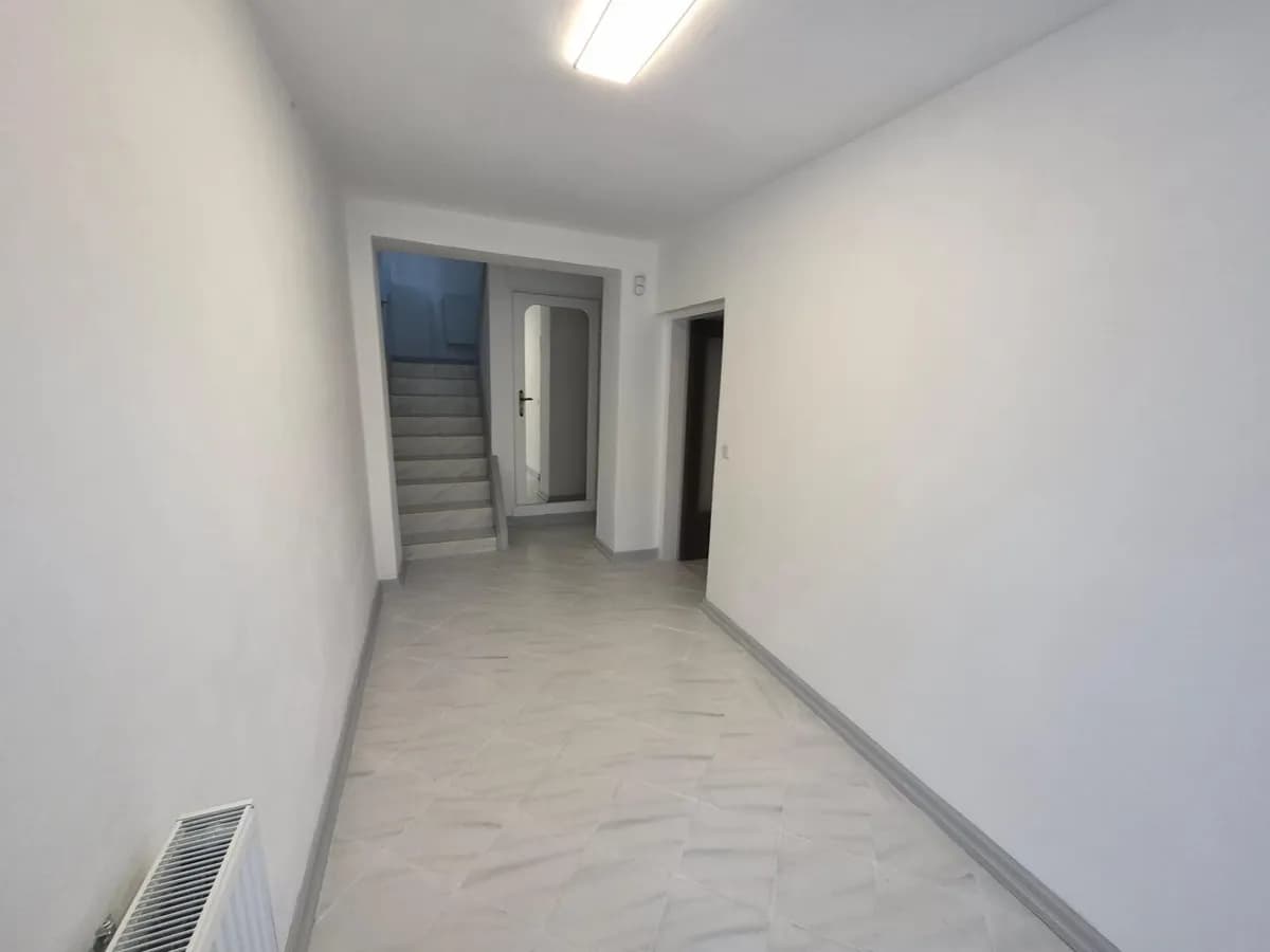 4-Zimmer-Haus mieten in Wien – 132 m², € 1.972 – Bild 3 von 20