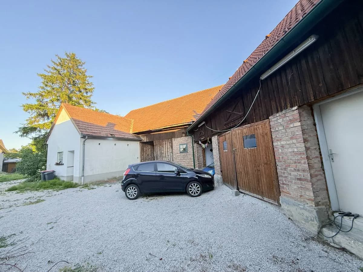 4-Zimmer-Immobilie kaufen in Neunkirchen – 118 m², € 189.000
