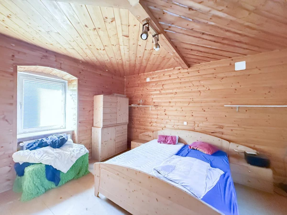 4-Zimmer-Immobilie kaufen in Neunkirchen – 118 m², € 189.000 – Bild 5 von 16