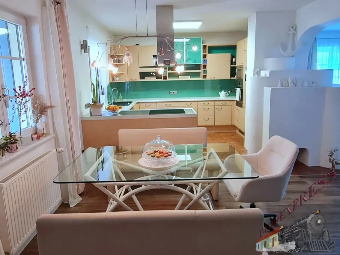 6-Zimmer-Haus kaufen in Eisenstadt - Umgebung – 279,87 m², € 570.000 – Bild 6 von 21