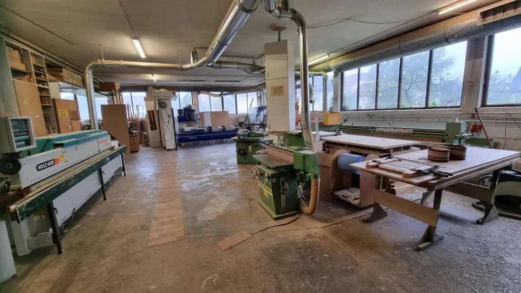 Gewerbeimmobilie mieten in Eferding – 330 m², € 6 – Bild 2 von 4