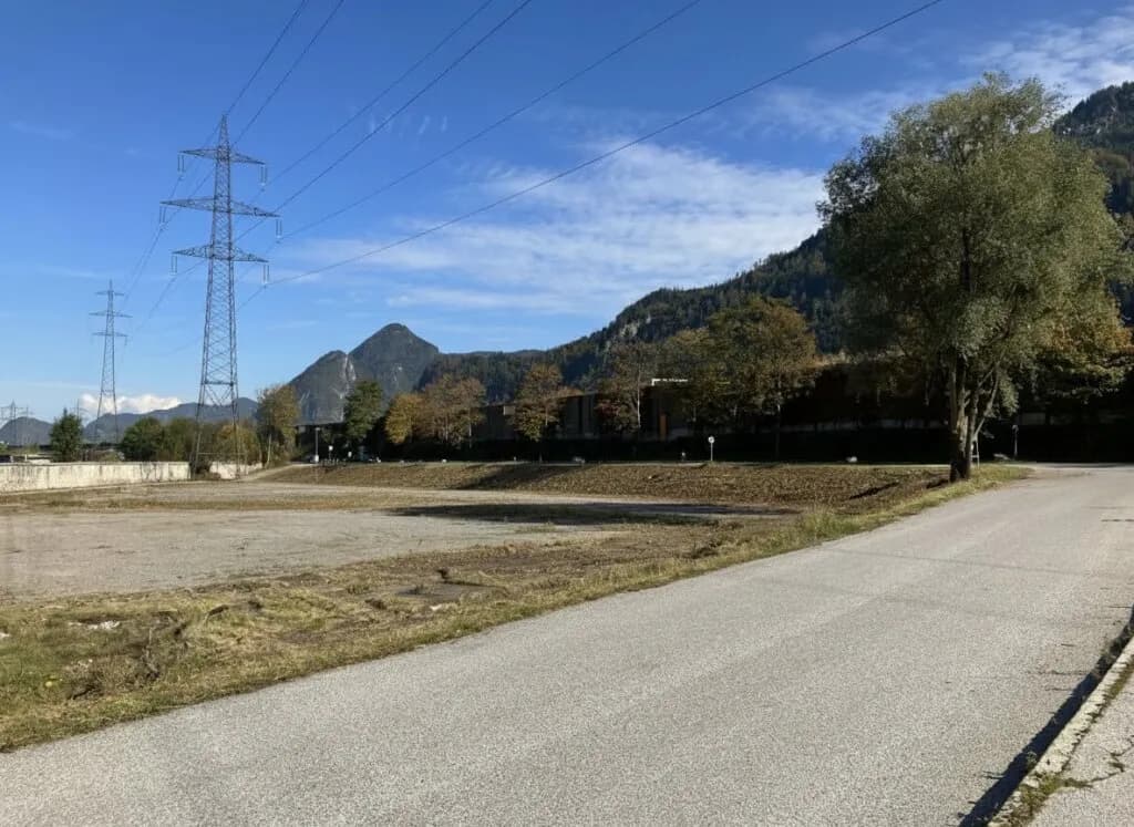 Immobilie kaufen in Schwaz – 7 406 m², € 2.962.400