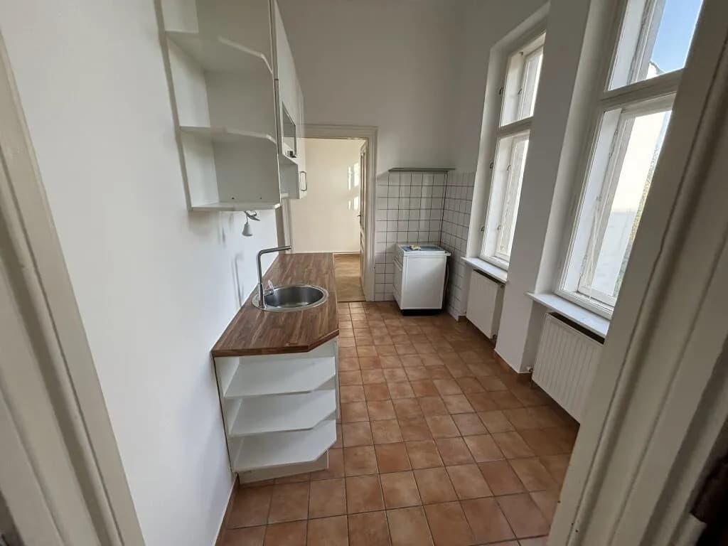 Gewerbeimmobilie kaufen in Korneuburg – 639,47 m², € 1.275.000 – Bild 10 von 16