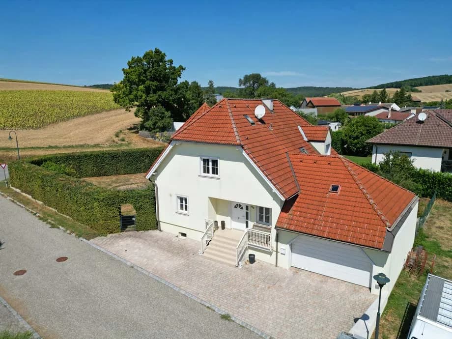 Haus kaufen in Korneuburg – 160 m², € 420.000 – Bild 2 von 43