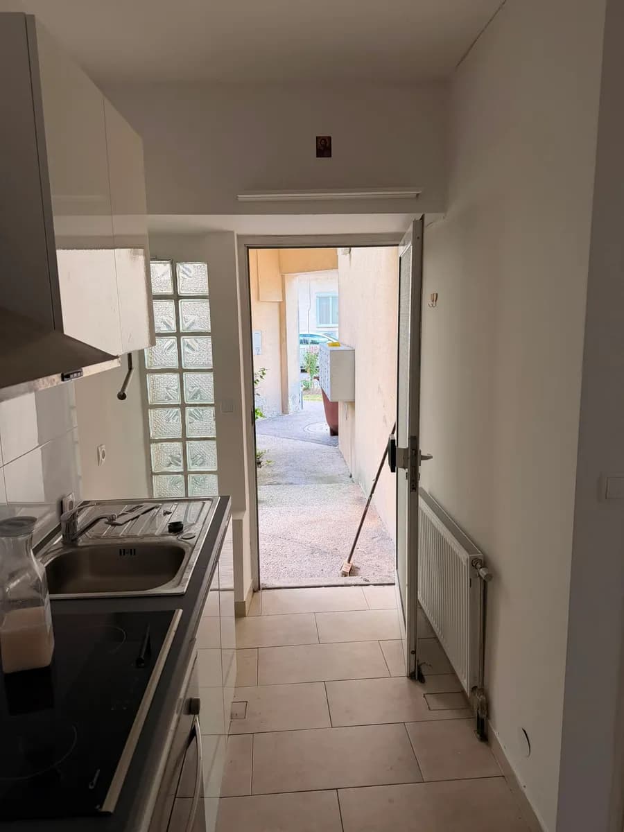 2-Zimmer-Wohnung mieten in Baden – 62 m², € 726 – Bild 7 von 8