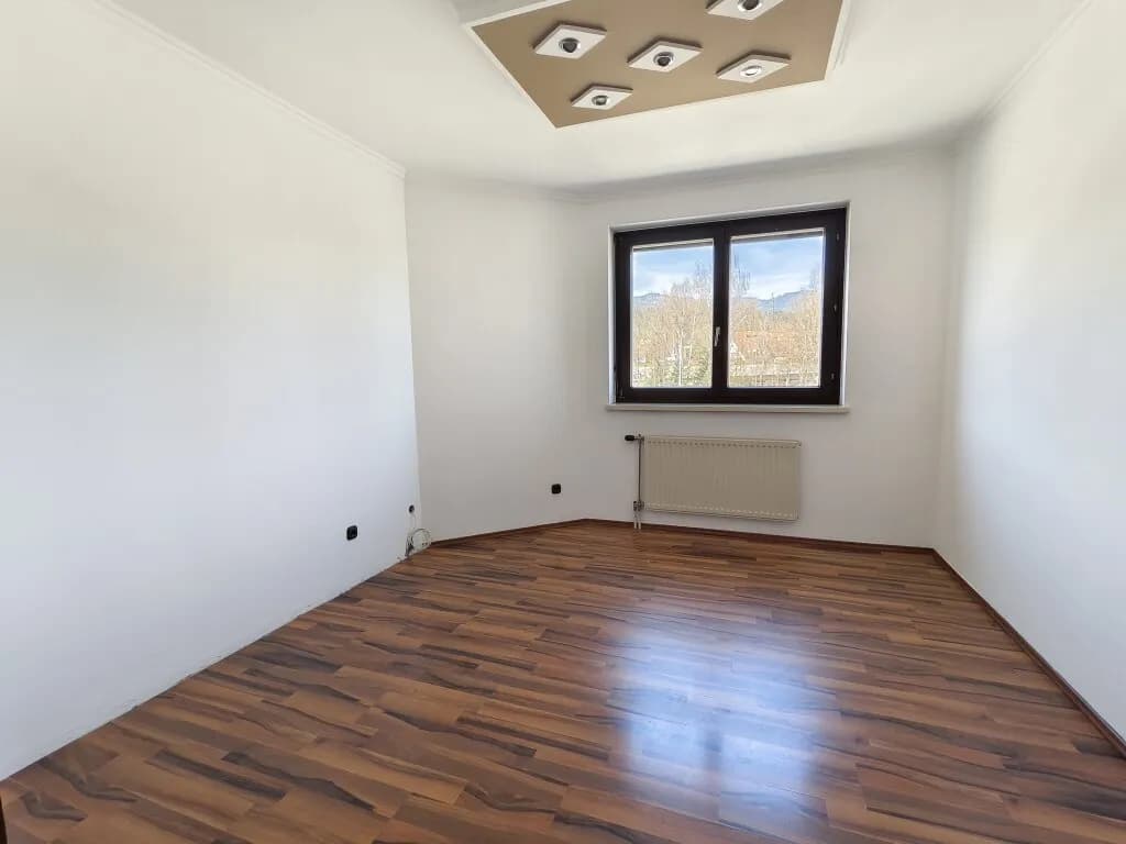 4-Zimmer-Wohnung mieten in Bruck-Mürzzuschlag – 84 m², € 1.085 – Bild 7 von 17