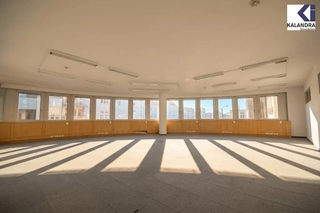 15-Zimmer-Gewerbeimmobilie mieten in Wien – 706 m², € 12.622