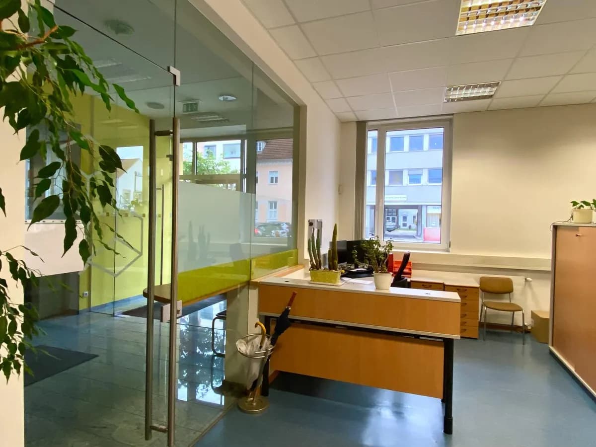 3-Zimmer-Gewerbeimmobilie mieten in Wels – 148 m², € 1.628 – Bild 19 von 26