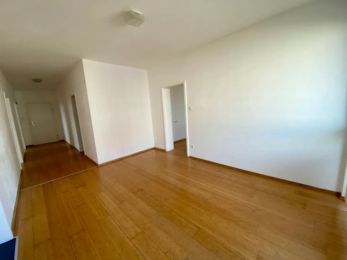 4-Zimmer-Wohnung kaufen in Graz – 100 m², € 220.000 – Bild 5 von 8