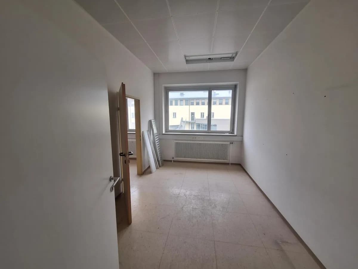 Gewerbeimmobilie mieten in Hallein – 28 m² – Bild 2 von 7