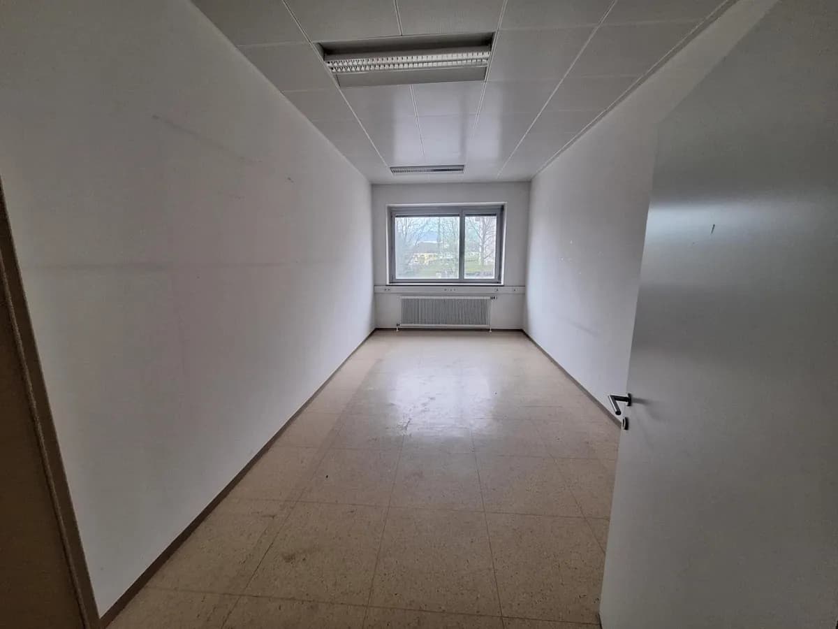 Gewerbeimmobilie mieten in Hallein – 28 m² – Bild 3 von 7