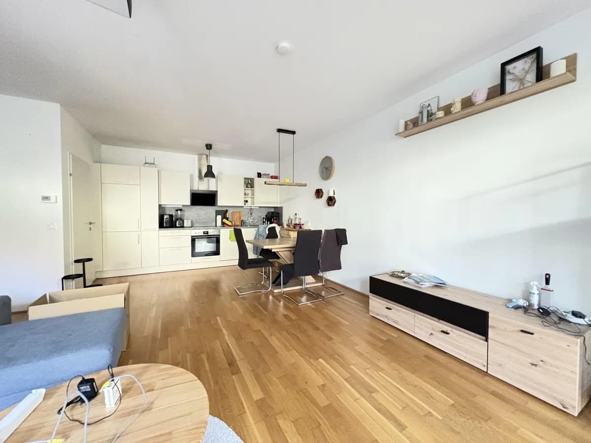 2-Zimmer-Wohnung mieten in Linz – 63,54 m², € 983 – Bild 4 von 9