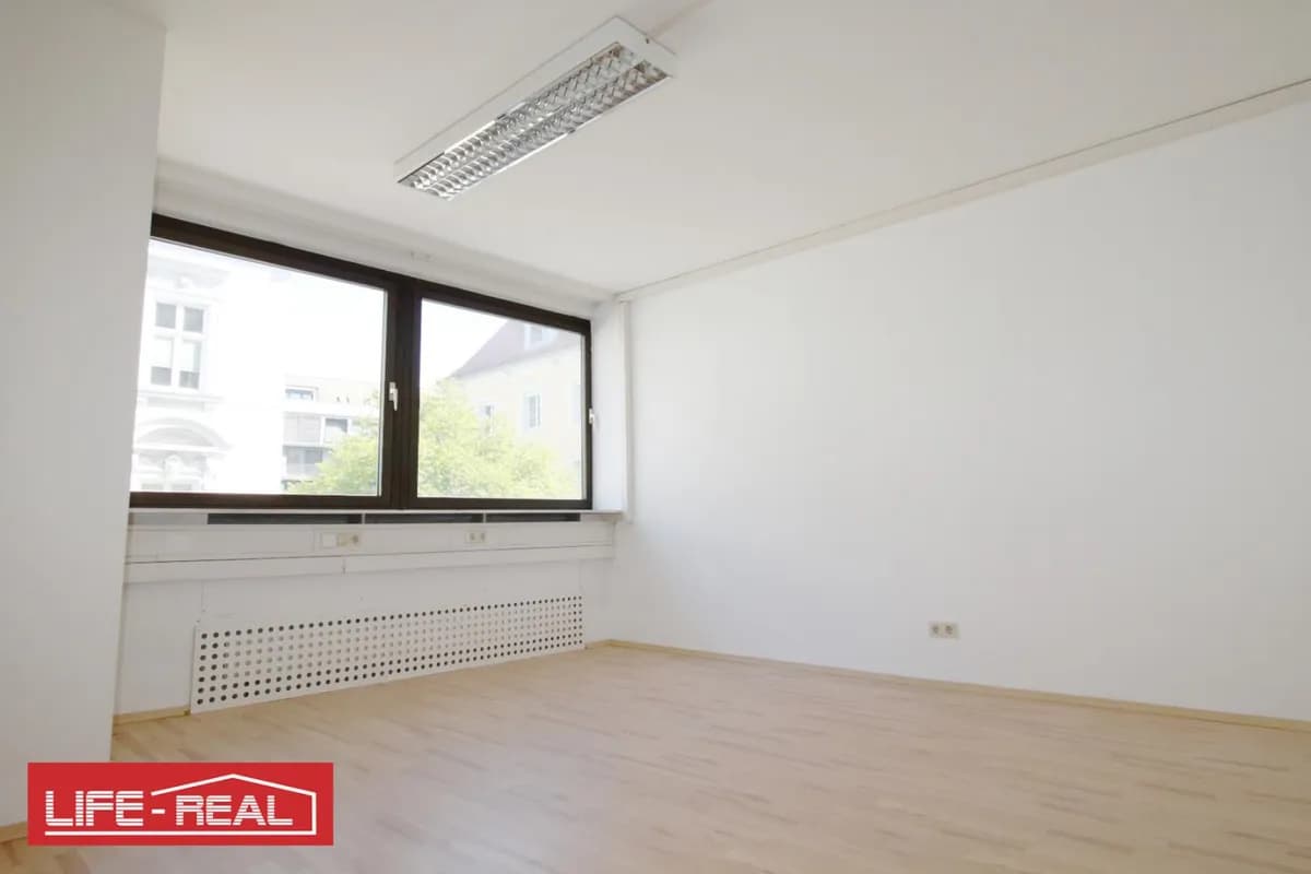 Gewerbeimmobilie mieten in Linz – 327 m², € 3.214 – Bild 14 von 18