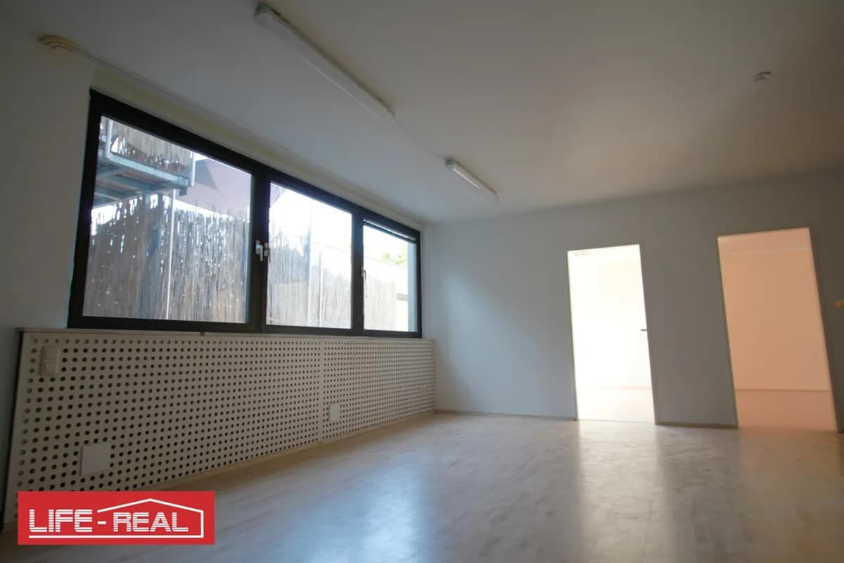 Gewerbeimmobilie mieten in Linz – 152 m², € 1.494 – Bild 1 von 14