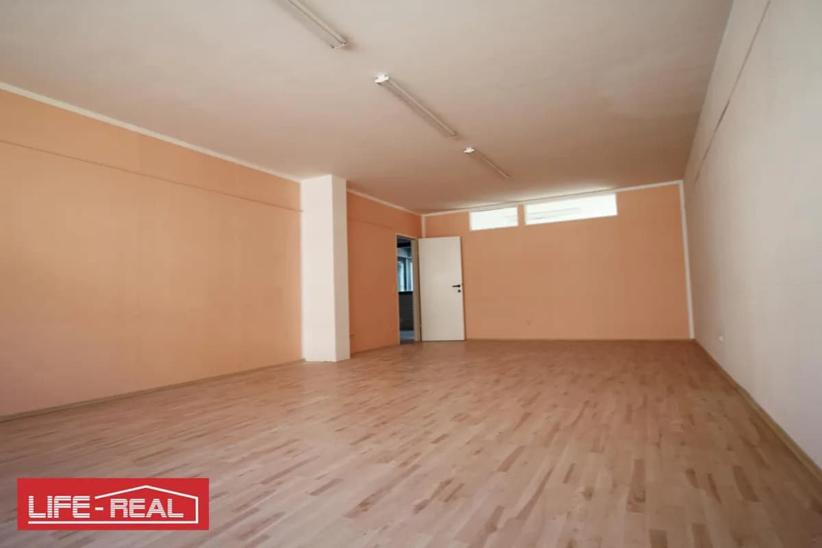 Gewerbeimmobilie mieten in Linz – 152 m², € 1.494 – Bild 9 von 14