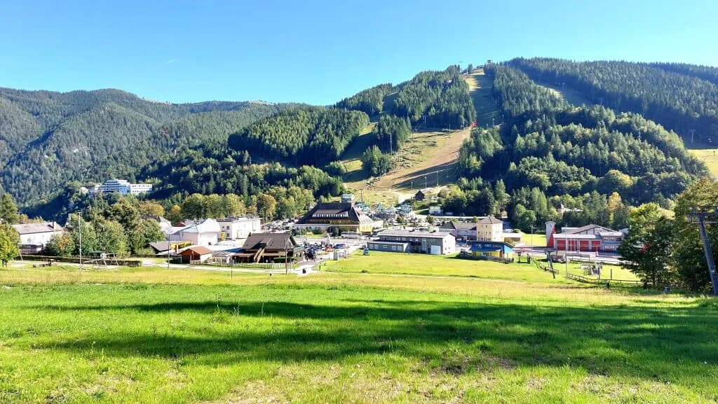 Wohnung kaufen in Neunkirchen – 39,22 m², € 129.000 – Bild 15 von 16