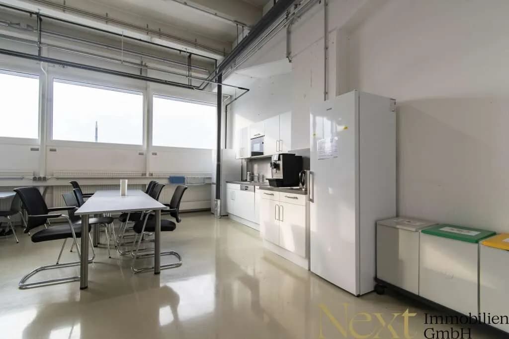 Gewerbeimmobilie mieten in Linz – 4 410 m², € 26.017 – Bild 8 von 12