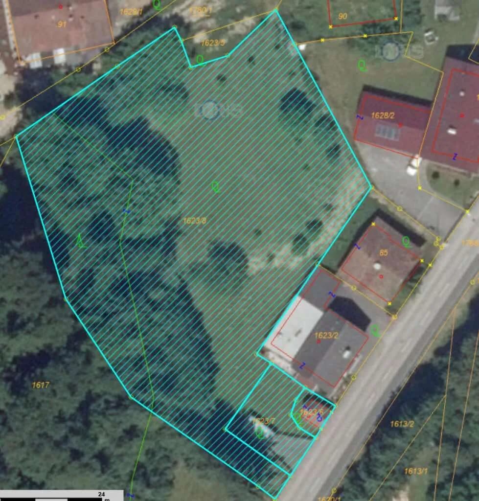 Grundstück kaufen in Braunau am Inn – 3 201 m², € 149.000
