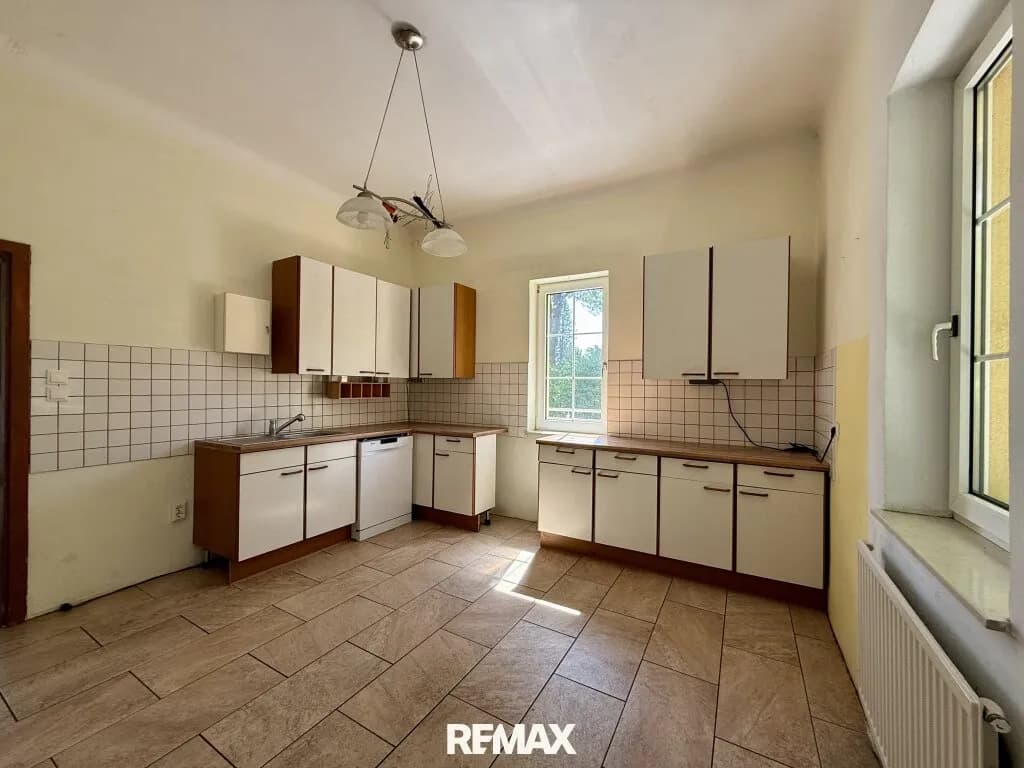 9-Zimmer-Gewerbeimmobilie kaufen in Baden – 276 m², € 649.000 – Bild 5 von 31