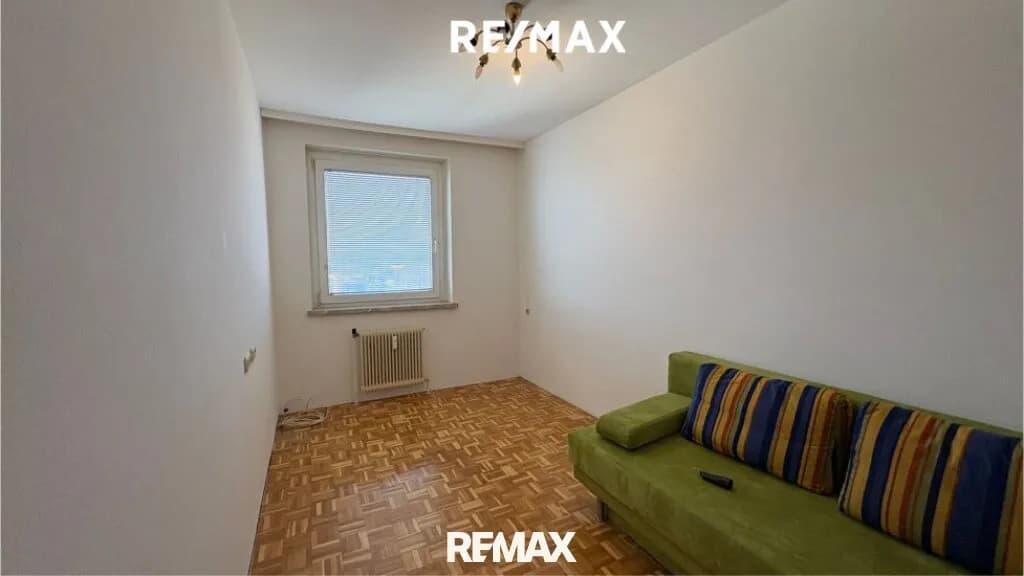 4-Zimmer-Wohnung kaufen in Gmunden – 88 m², € 189.000 – Bild 7 von 12