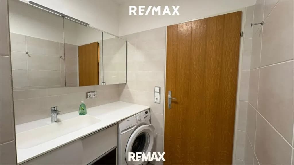 4-Zimmer-Wohnung kaufen in Gmunden – 88 m², € 189.000 – Bild 8 von 12
