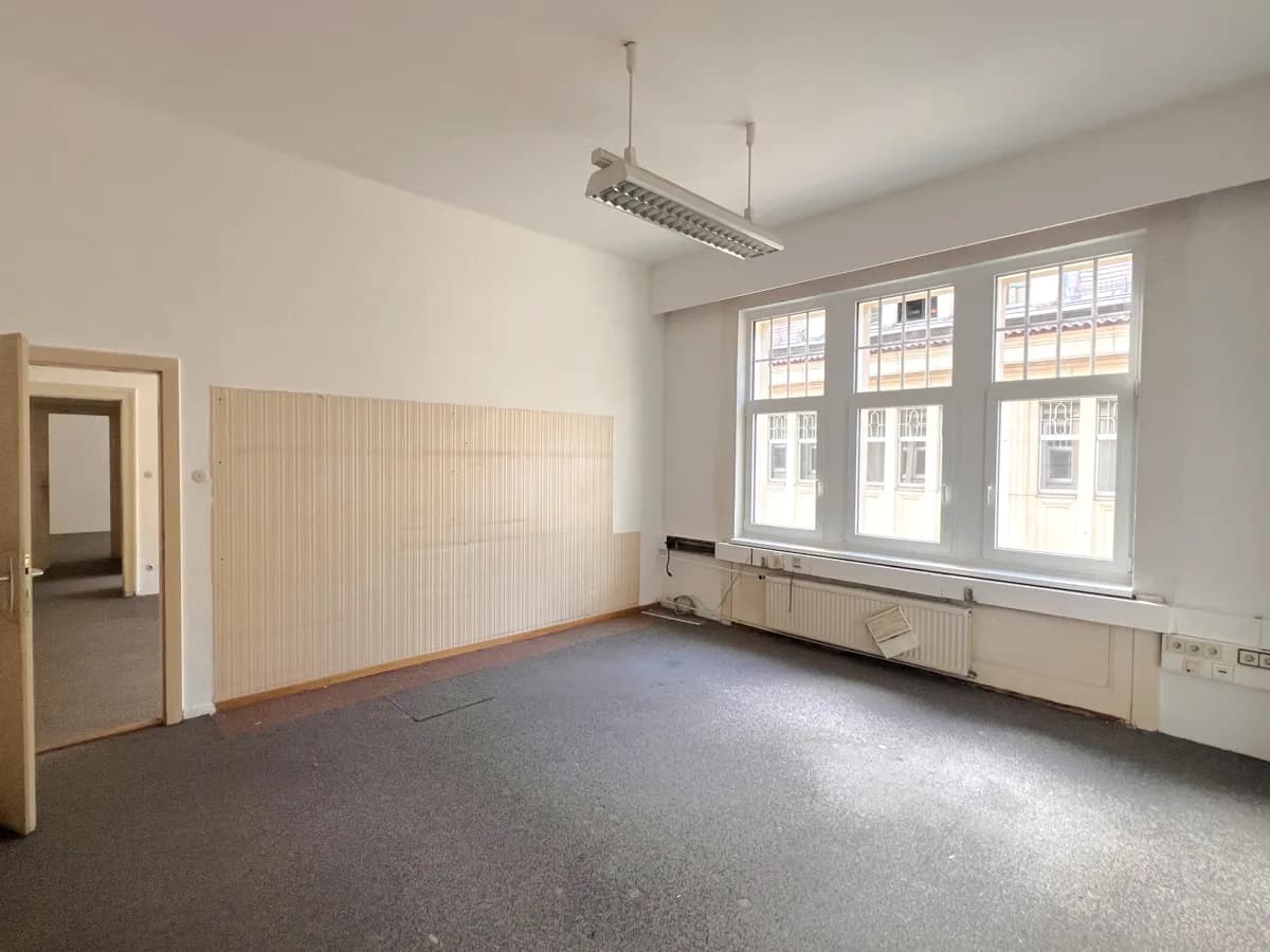 28-Zimmer-Gewerbeimmobilie mieten in Wien – 830 m², € 25.259 – Bild 3 von 31