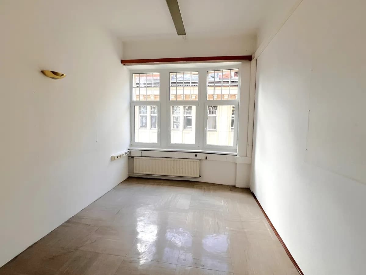 28-Zimmer-Gewerbeimmobilie mieten in Wien – 830 m², € 25.259 – Bild 8 von 31