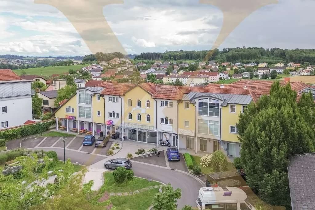 Gewerbeimmobilie kaufen in Perg – 2 249,85 m², € 3.500.000