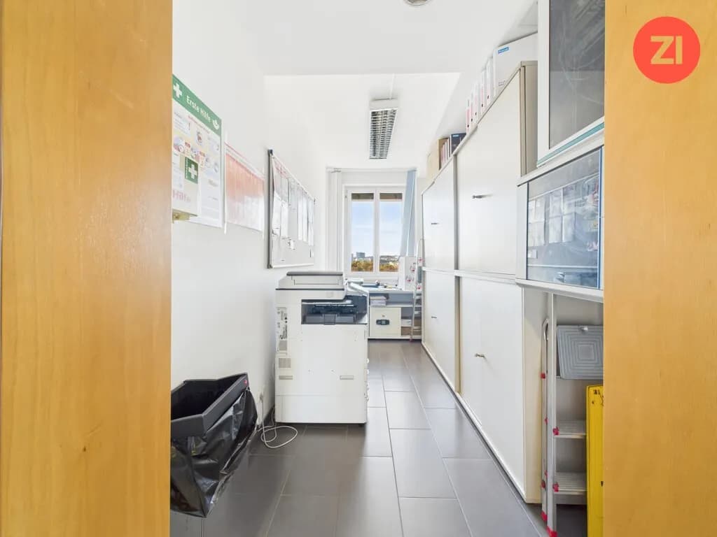 Gewerbeimmobilie mieten in Linz – 389 m², € 5.429 – Bild 9 von 10