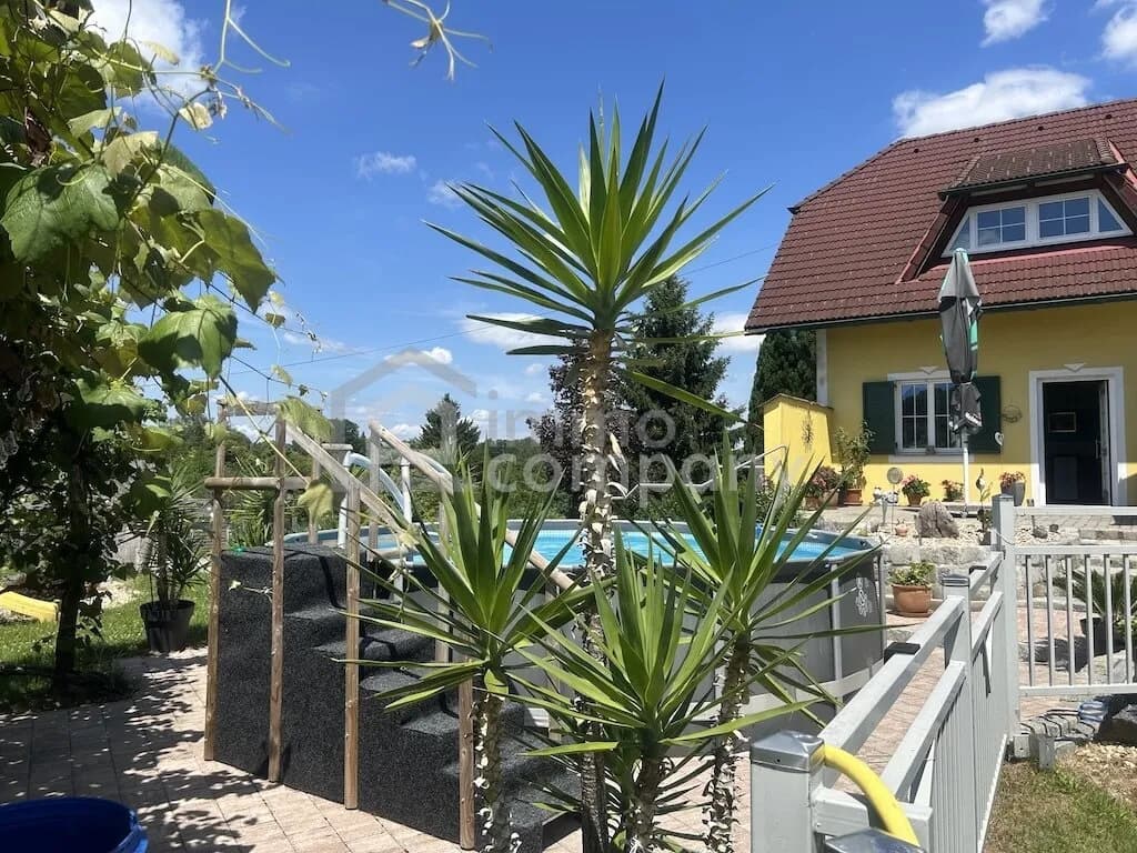 11-Zimmer-Haus kaufen in Jennersdorf – 329,9 m², € 480.000