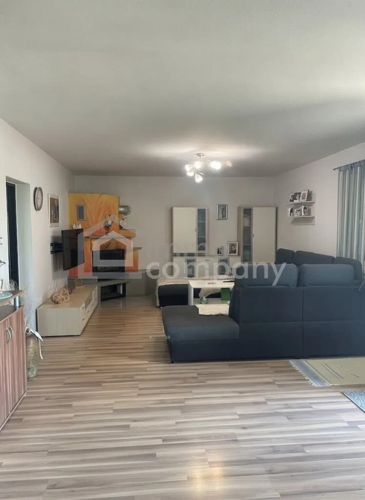 11-Zimmer-Haus kaufen in Jennersdorf – 329,9 m², € 480.000 – Bild 8 von 20