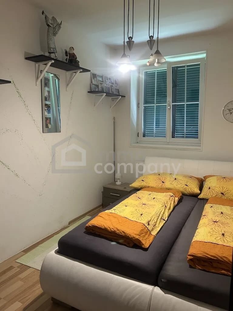 11-Zimmer-Haus kaufen in Jennersdorf – 329,9 m², € 480.000 – Bild 11 von 20