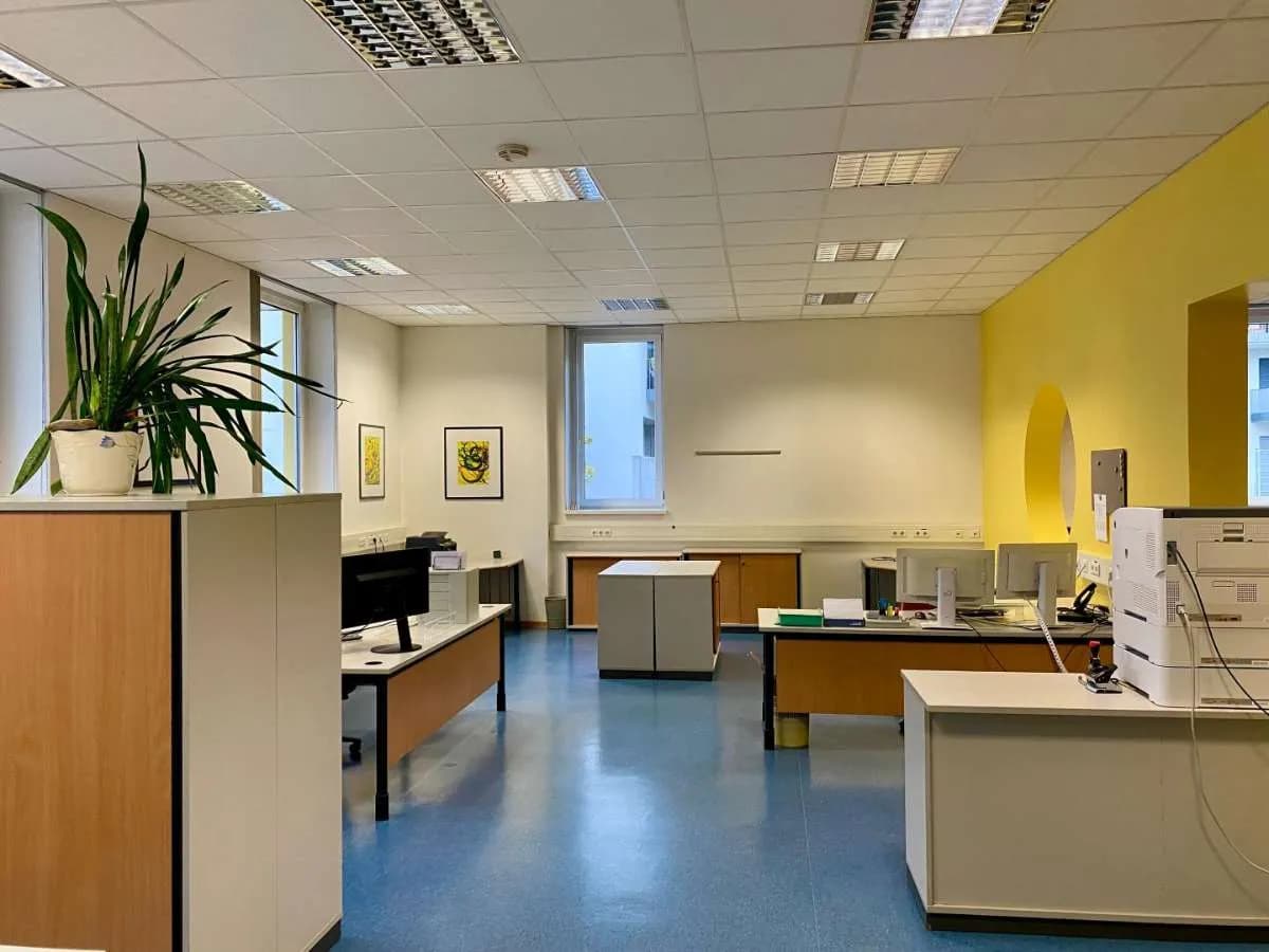 Gewerbeimmobilie mieten in Wels – 128 m² – Bild 11 von 27