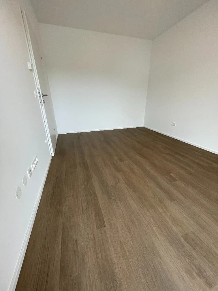 4-Zimmer-Wohnung mieten in Neunkirchen – 86,59 m², € 850 – Bild 6 von 13