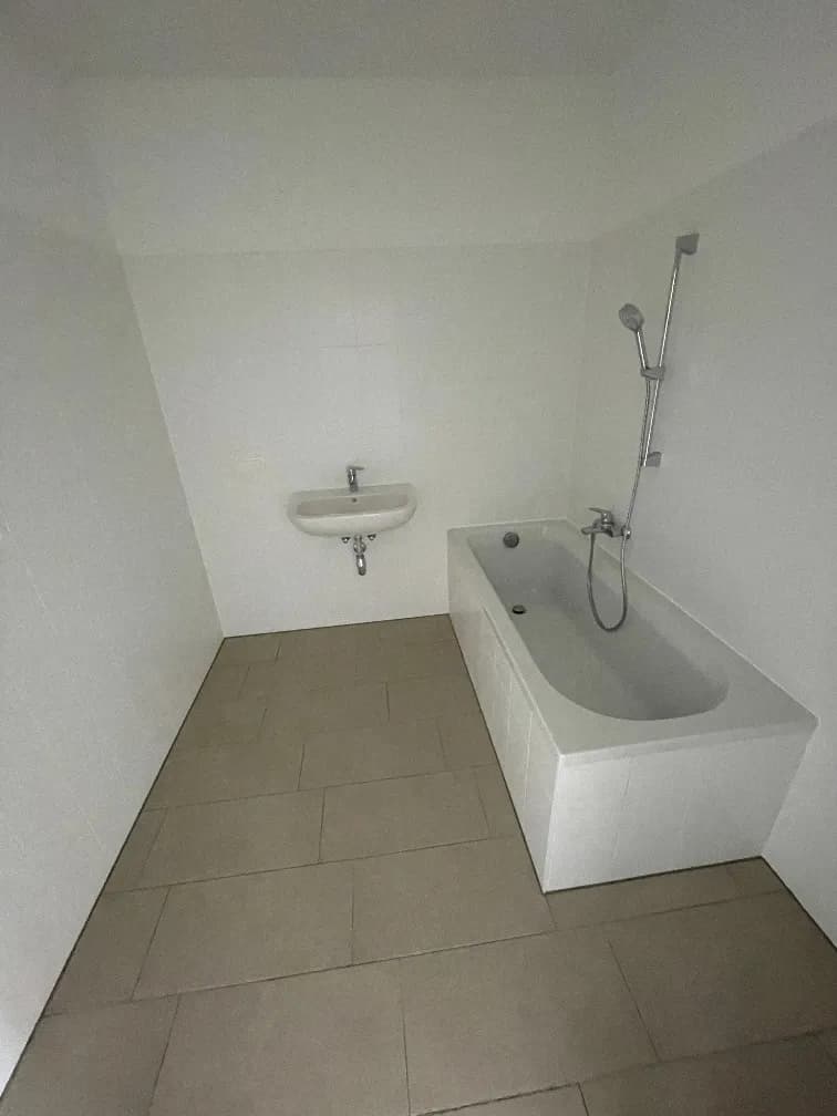 4-Zimmer-Wohnung mieten in Neunkirchen – 86,59 m², € 850 – Bild 8 von 13