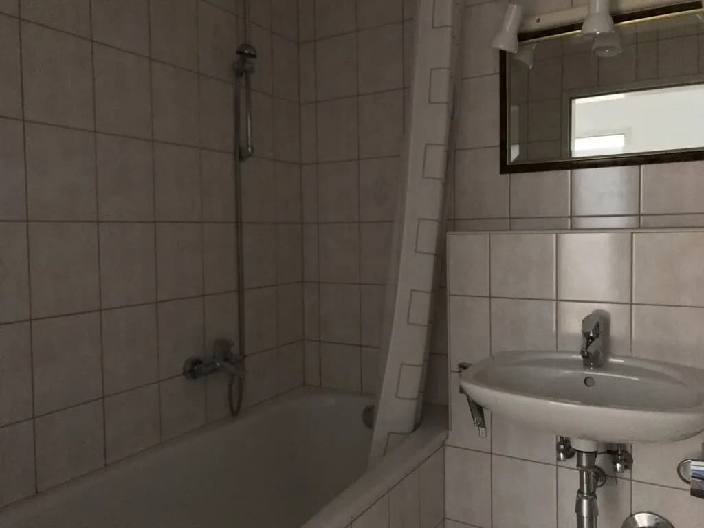 2-Zimmer-Wohnung mieten in Innsbruck – 44 m², € 1.250 – Bild 11 von 19