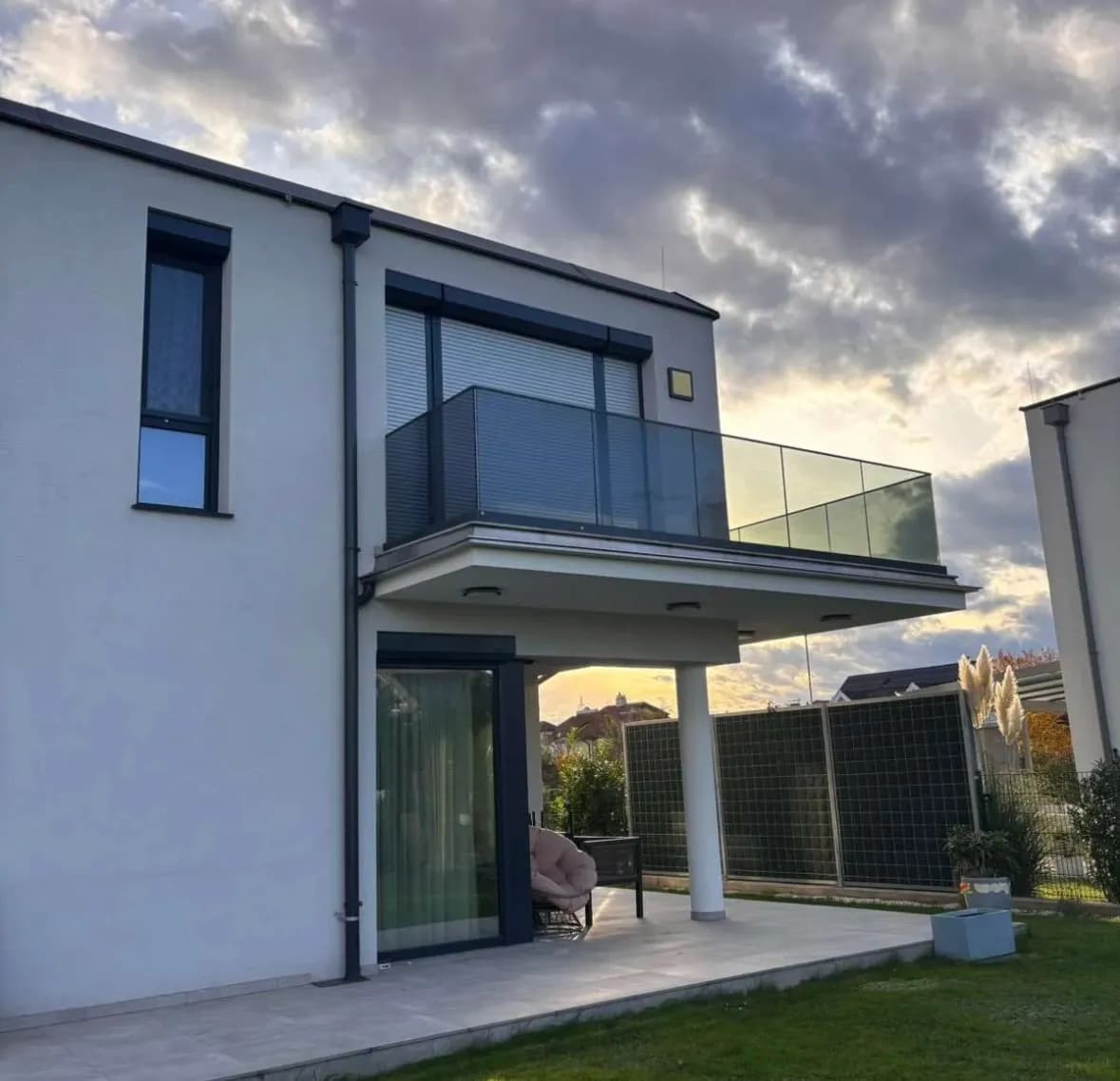 Haus kaufen in Wiener Neustadt – 268 m², € 850.000 – Bild 2 von 40