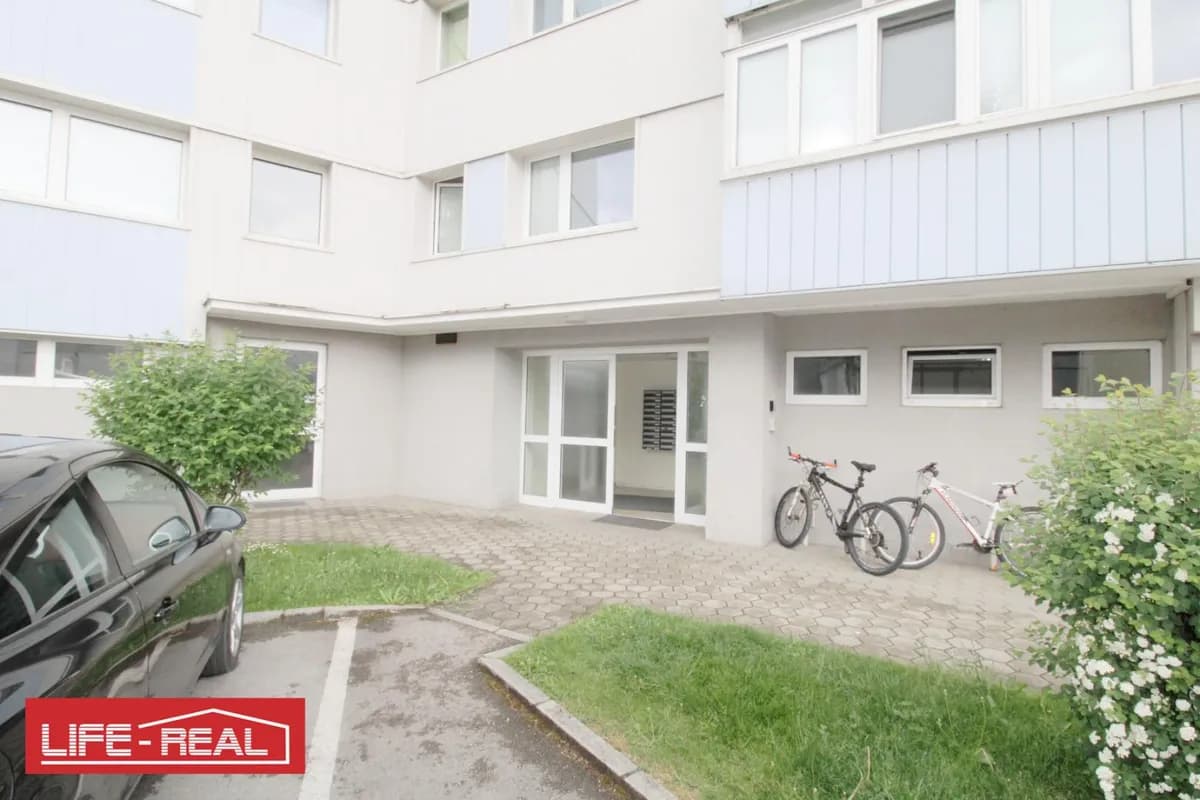 1-Zimmer-Wohnung kaufen in Vöcklabruck – 28 m², € 110.000 – Bild 12 von 14