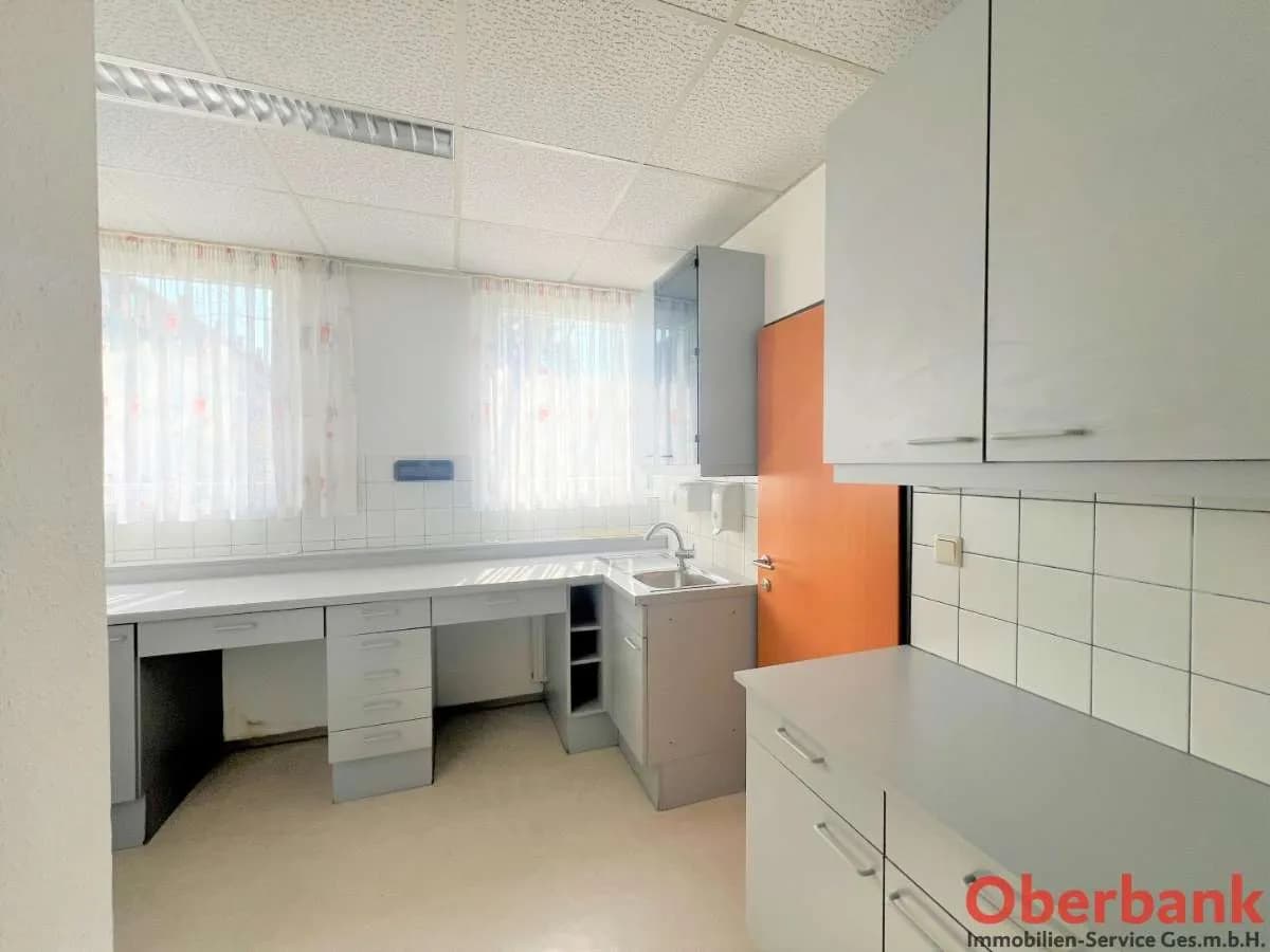 7-Zimmer-Immobilie mieten in Wels – 123 m², € 940