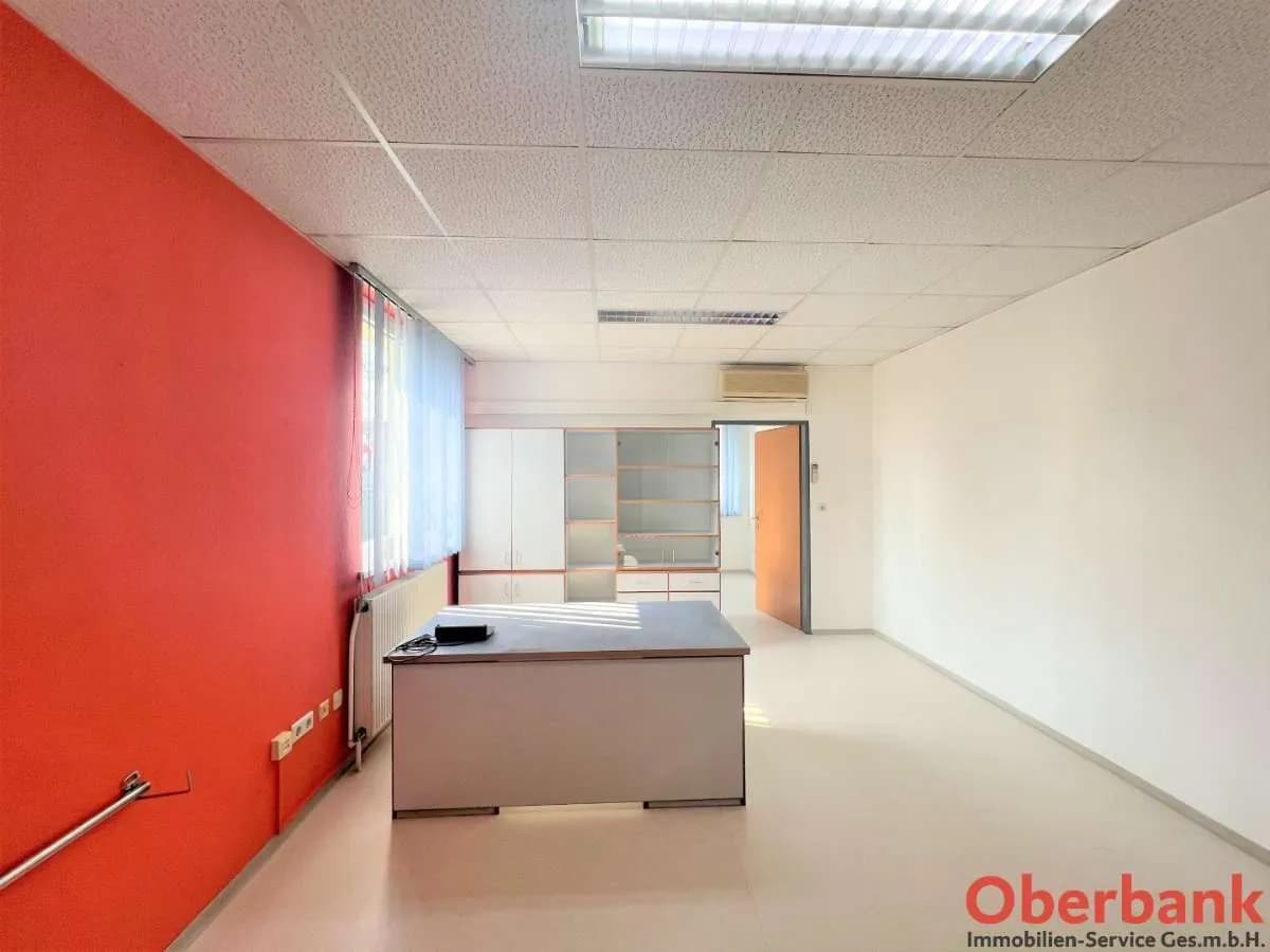 7-Zimmer-Immobilie mieten in Wels – 123 m², € 940 – Bild 8 von 16