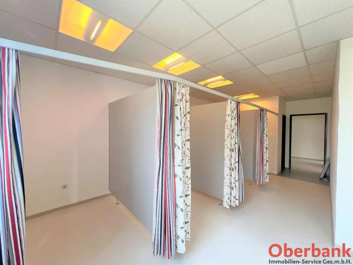 7-Zimmer-Immobilie mieten in Wels – 123 m², € 940 – Bild 10 von 16