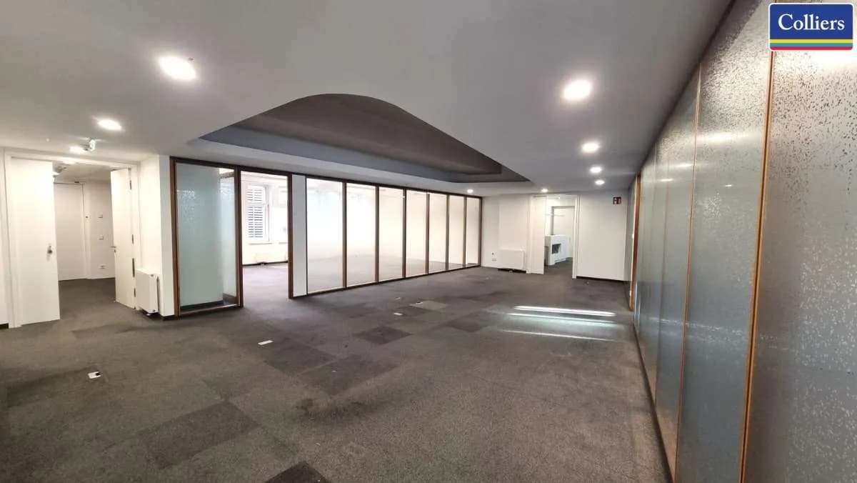 12-Zimmer-Gewerbeimmobilie mieten in Wien – 638 m², € 17.995 – Bild 11 von 14