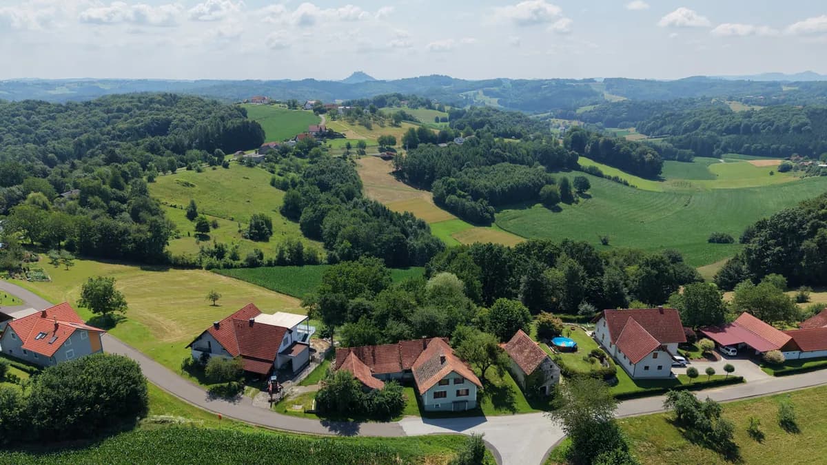 6-Zimmer-Immobilie kaufen in Südoststeiermark – 102 m², € 158.000 – Bild 2 von 25