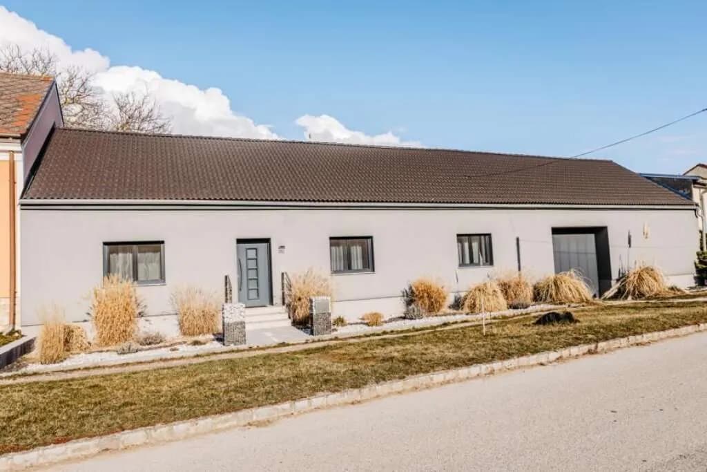 5-Zimmer-Immobilie kaufen in Mistelbach – 141 m², € 450.000 – Bild 2 von 78