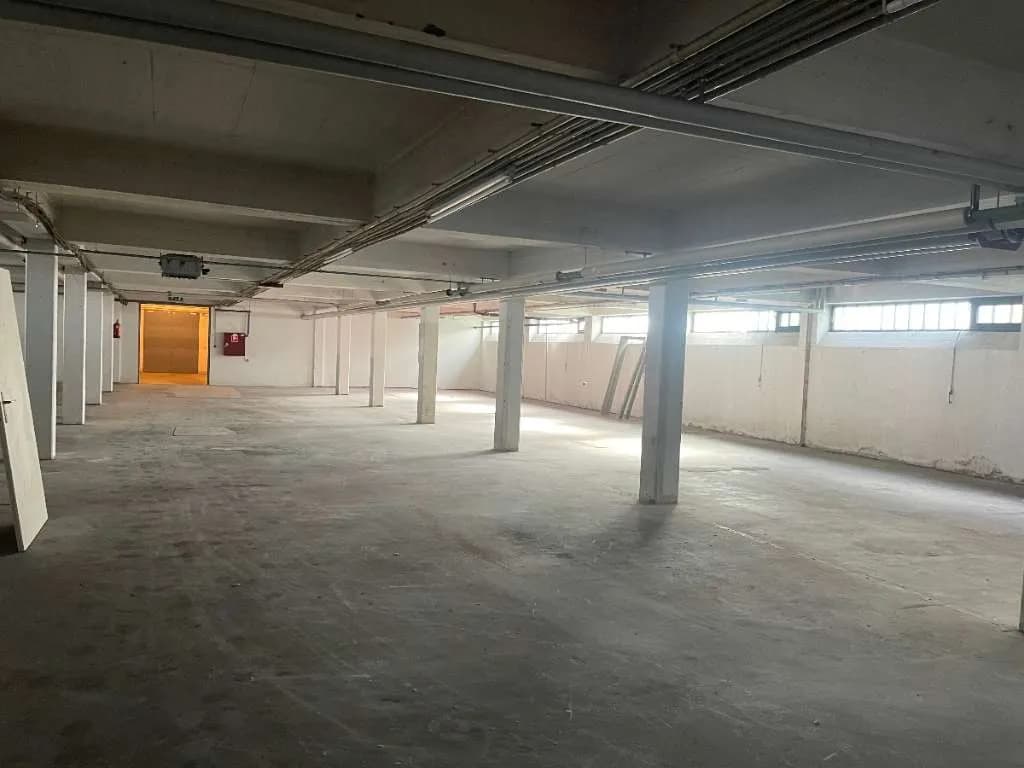 Gewerbeimmobilie mieten in Villach – 500 m², € 1.999