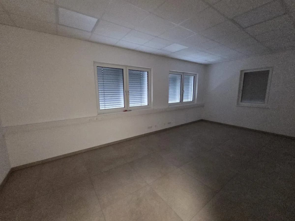 Gewerbeimmobilie kaufen in Grieskirchen – 1 029 m², € 1.350.000 – Bild 49 von 55