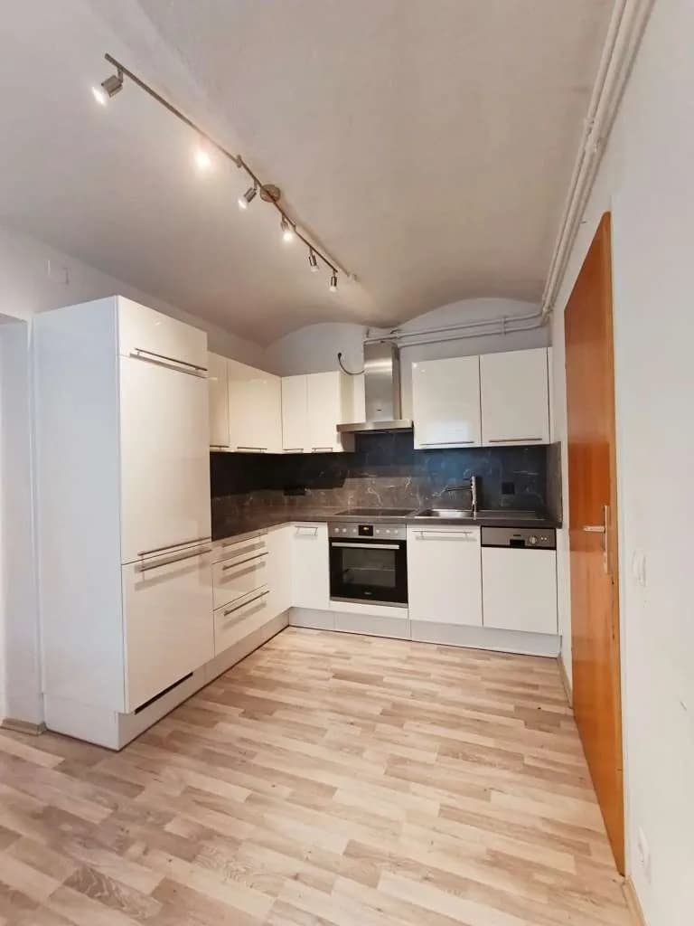 2-Zimmer-Wohnung mieten in Graz – 48 m², € 680 – Bild 2 von 11