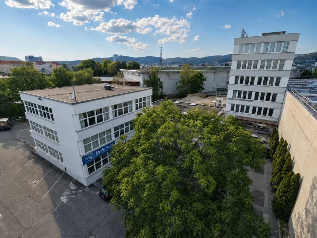 Immobilie kaufen in Linz – 3 245 m², € 5.500.000 – Bild 2 von 11
