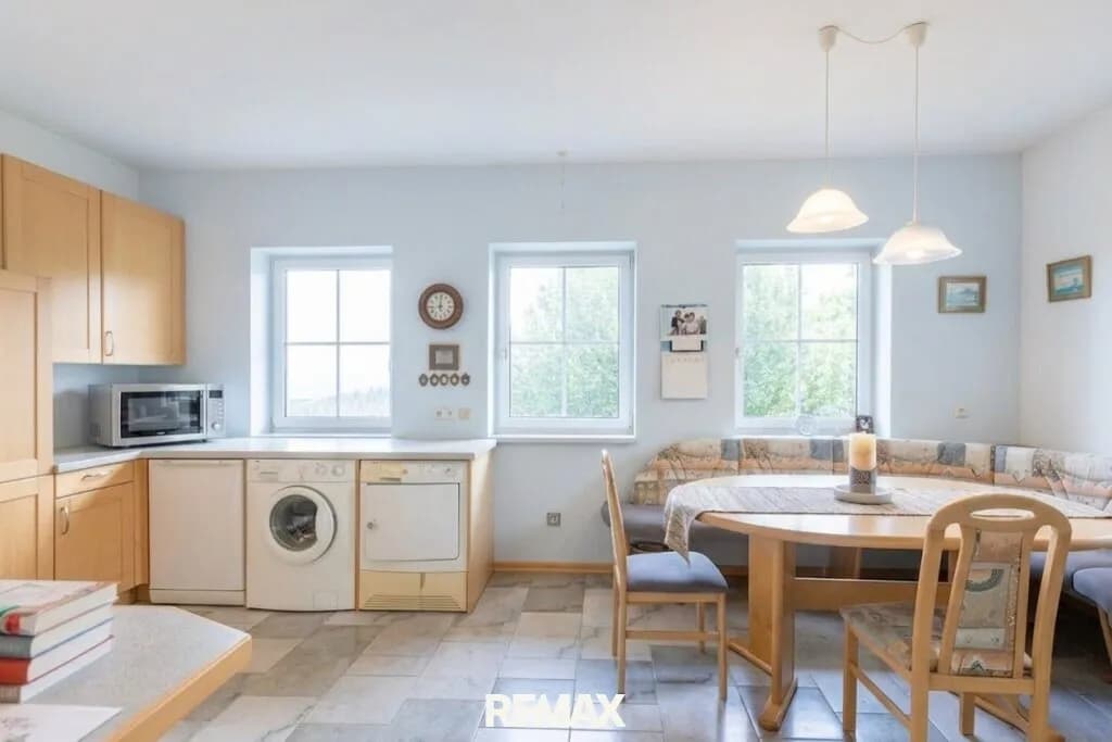 8-Zimmer-Gewerbeimmobilie kaufen in Rohrbach – 285 m², € 435.000 – Bild 6 von 25