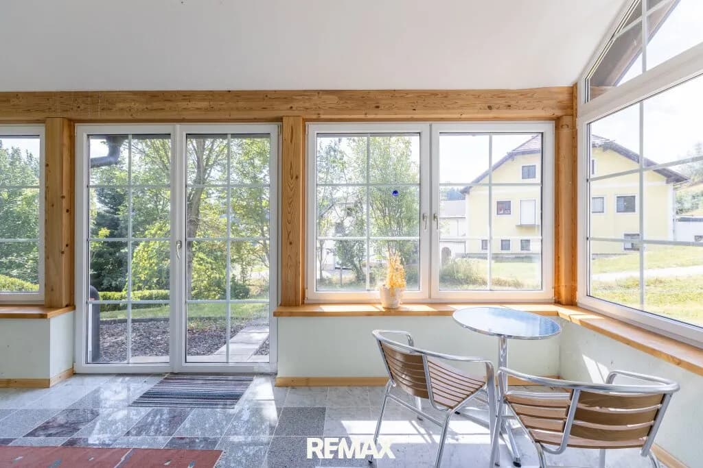 8-Zimmer-Gewerbeimmobilie kaufen in Rohrbach – 285 m², € 435.000 – Bild 9 von 25